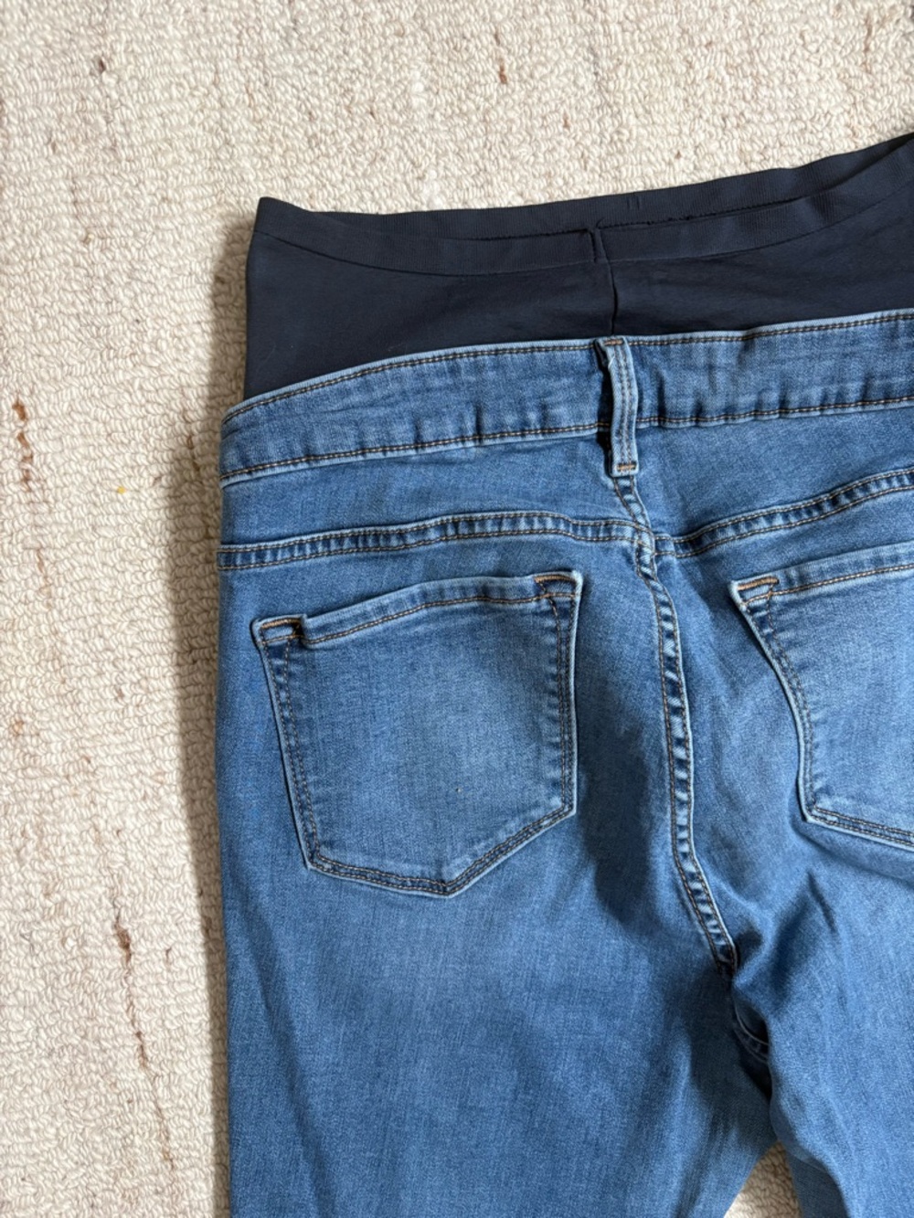 Old Navy Maternity Rockstar Super Skinny Full Panel Jeans Size 8 Medium Wash - Picture 5 of 10